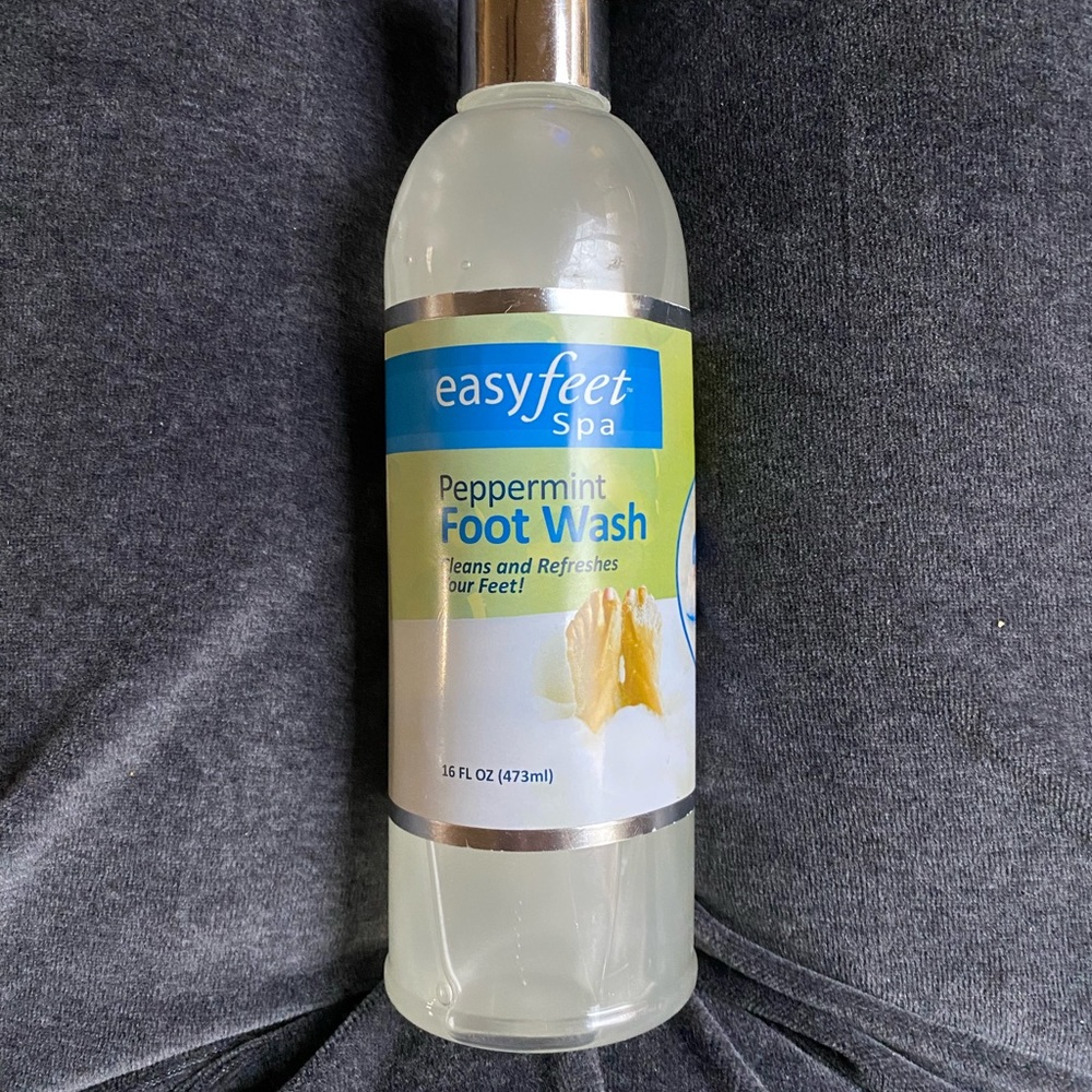 NWT-Easy Feet Spa—Peppermint Foot Wash